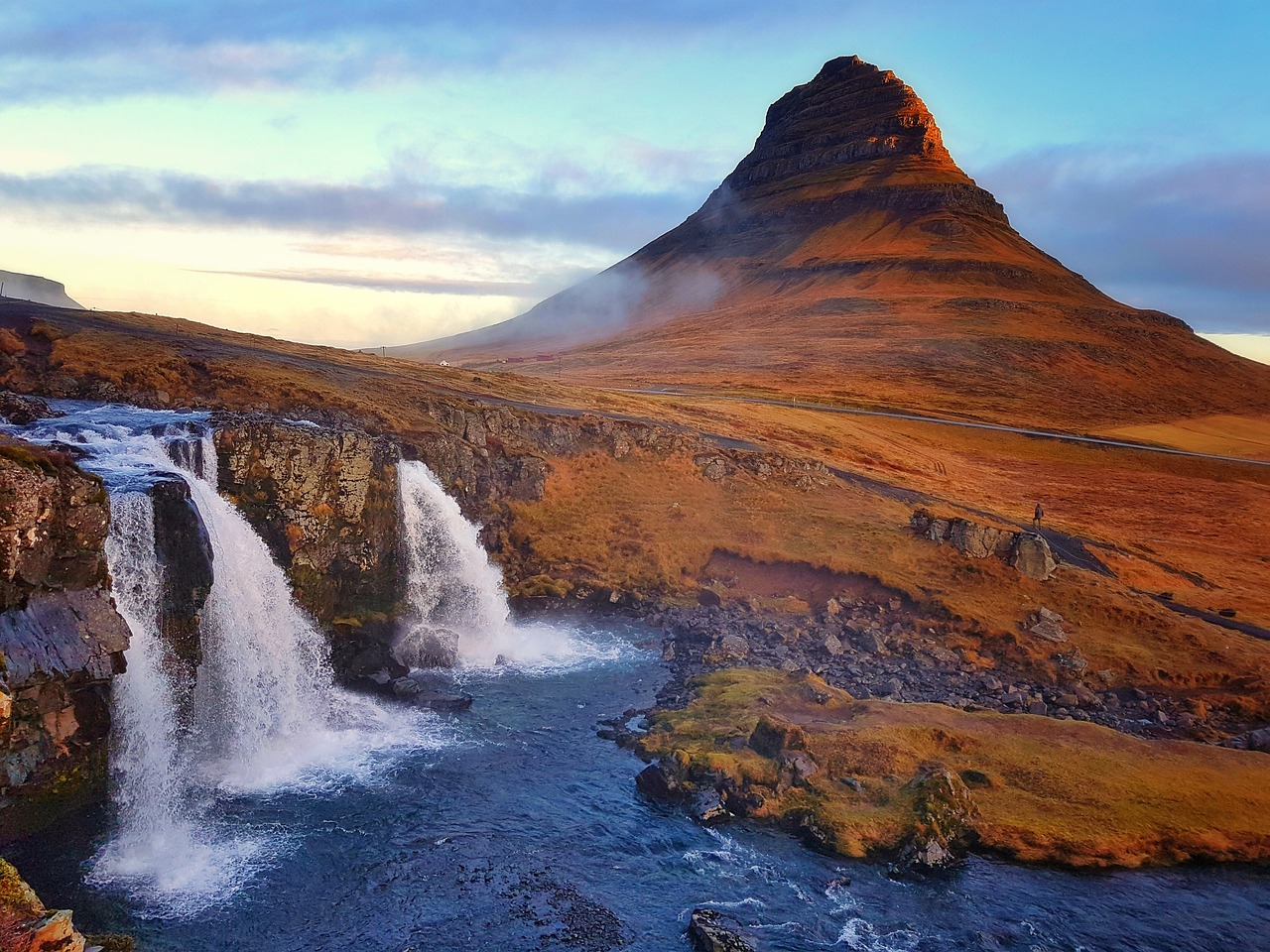 How to Paint a Waterfall: A Complete Guide